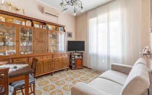 Bisceglie: bilocale con box auto