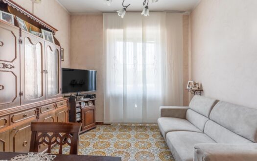 Bisceglie: bilocale con box auto