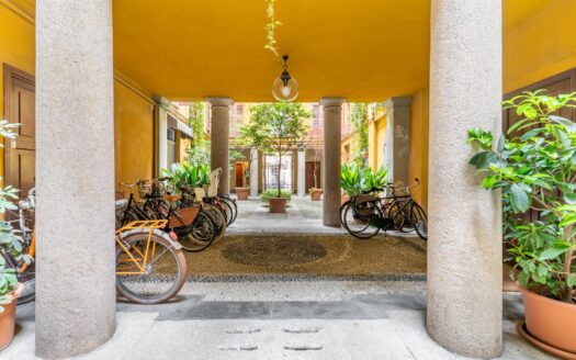 Carrobbio: ufficio libero subito