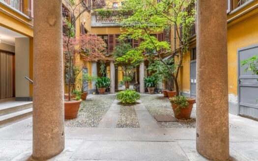 Carrobbio: ufficio libero subito