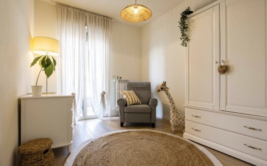 Segrate: trilocale con terrazzo e box