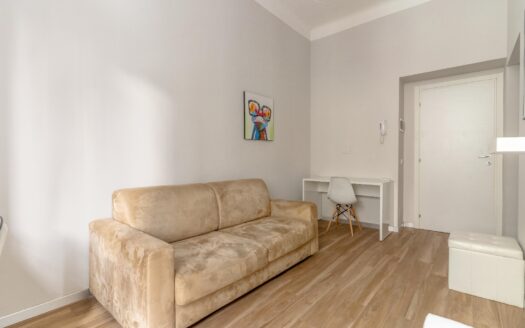 Loreto: bilocale ristrutturato