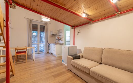 Città Studi: monolocale soppalcato