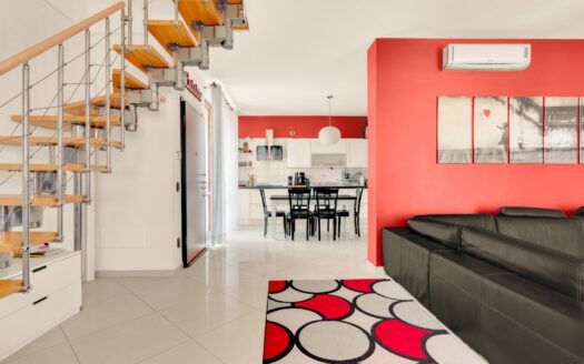 Cesano Maderno: quadrilocale con terrazzo di 30 mq in palazzina recente