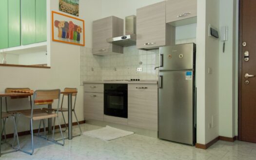 Città Studi: monolocale arredato a due passi dal Politecnico