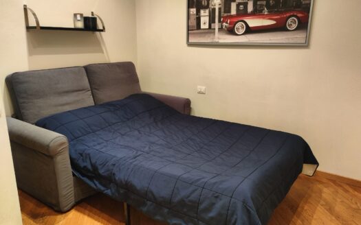 Cairoli: bilocale arredato libero da Ottobre