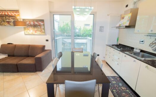 Piola: moderno bilocale con terrazzo