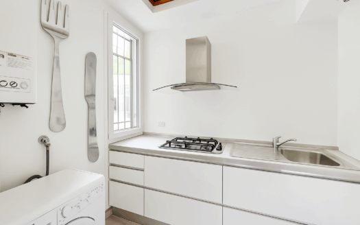 Tricolore: bilocale di charme venduto locato