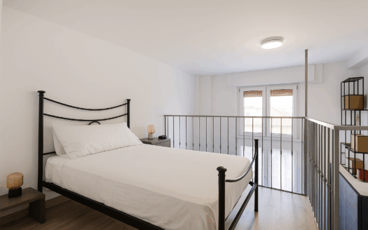 Bruzzano: loft con due camere da letto