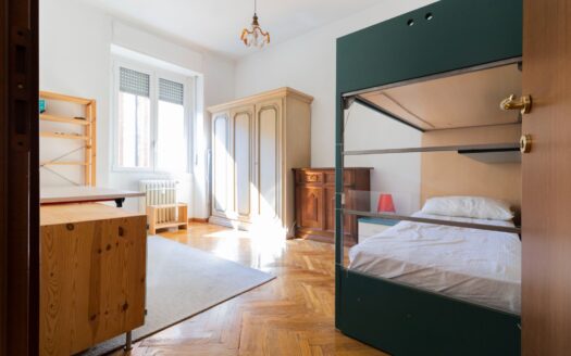 Piola: bilocale arredato libero dal 1° Novembre