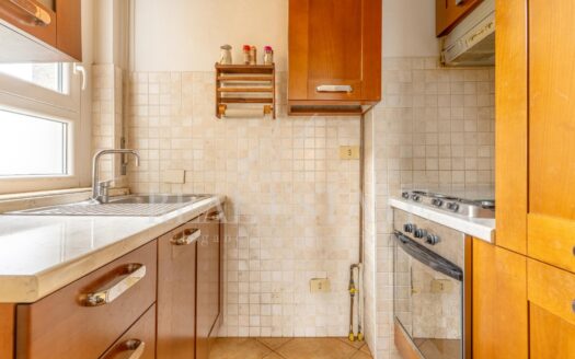 Primaticcio: bilocale con balcone