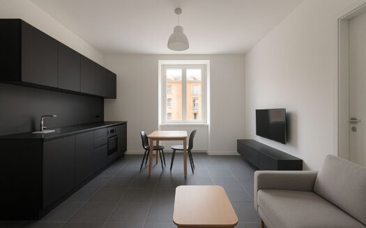 Ghisolfa: trilocale ristrutturato con balcone