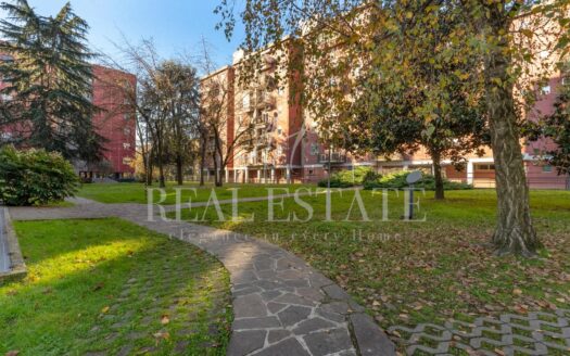 San Donato: quadrilocale con terrazzo