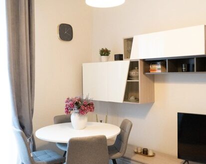 Corsico: bilocale ristrutturato