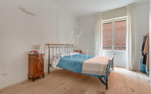 Solari: luminoso bilocale ristrutturato