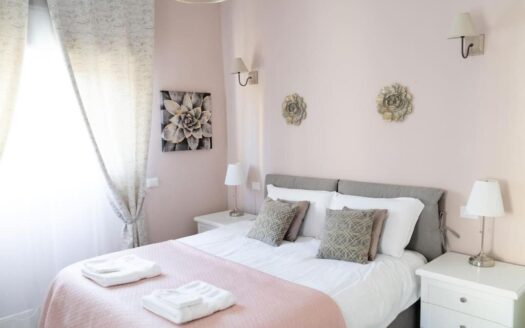 Corsico: bilocale ristrutturato